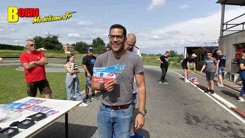 cf piste 1/8eme thermique 4x4 à Beaumont Monteux club bmvrc les 8 et 9 juin 2024 