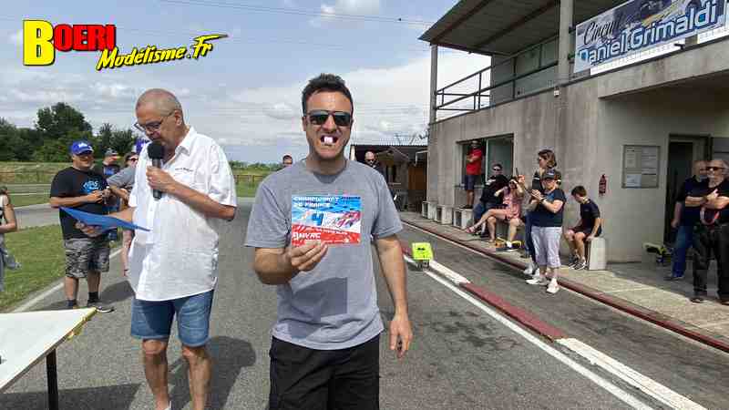 cf piste 1/8eme thermique 4x4 à Beaumont Monteux club bmvrc les 8 et 9 juin 2024 