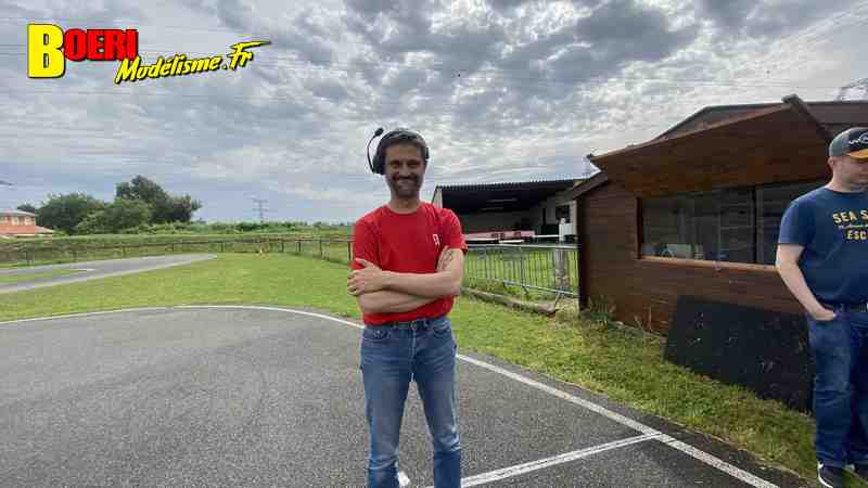 cf piste 1/8eme thermique 4x4 à Beaumont Monteux club bmvrc les 8 et 9 juin 2024 