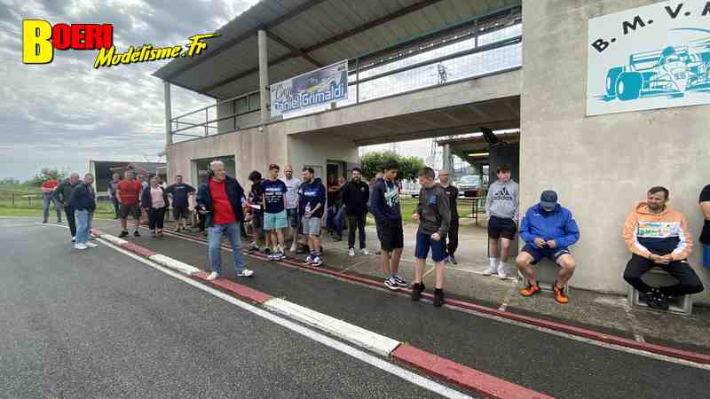 cf piste 1/8eme thermique 4x4 à Beaumont Monteux club bmvrc les 8 et 9 juin 2024 