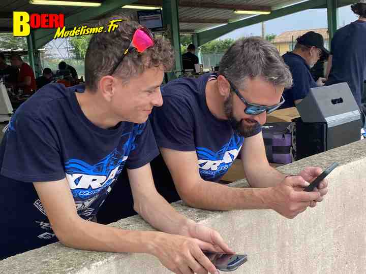 cf piste 1/8eme thermique 4x4 à Beaumont Monteux club bmvrc les 8 et 9 juin 2024 