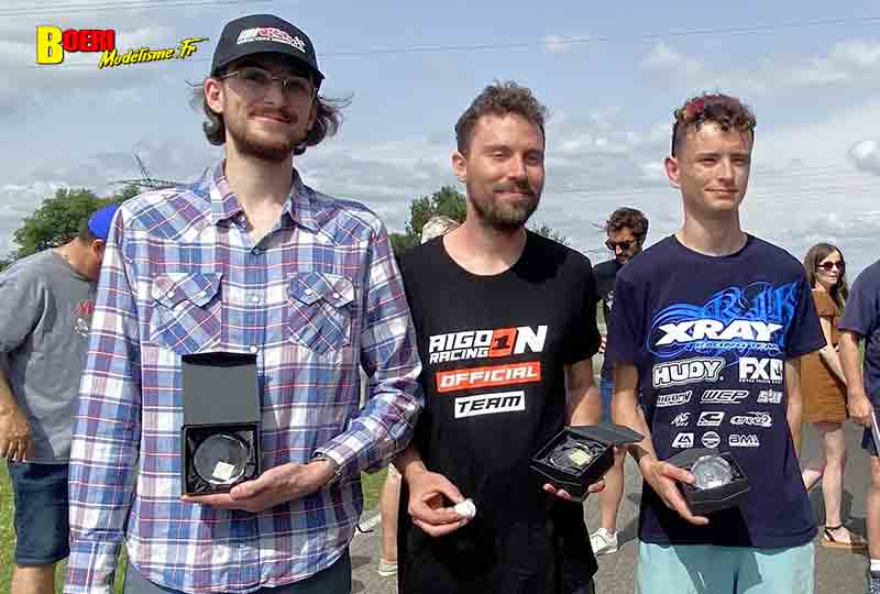 cf piste 1/8eme thermique 4x4 à Beaumont Monteux club bmvrc les 8 et 9 juin 2024 