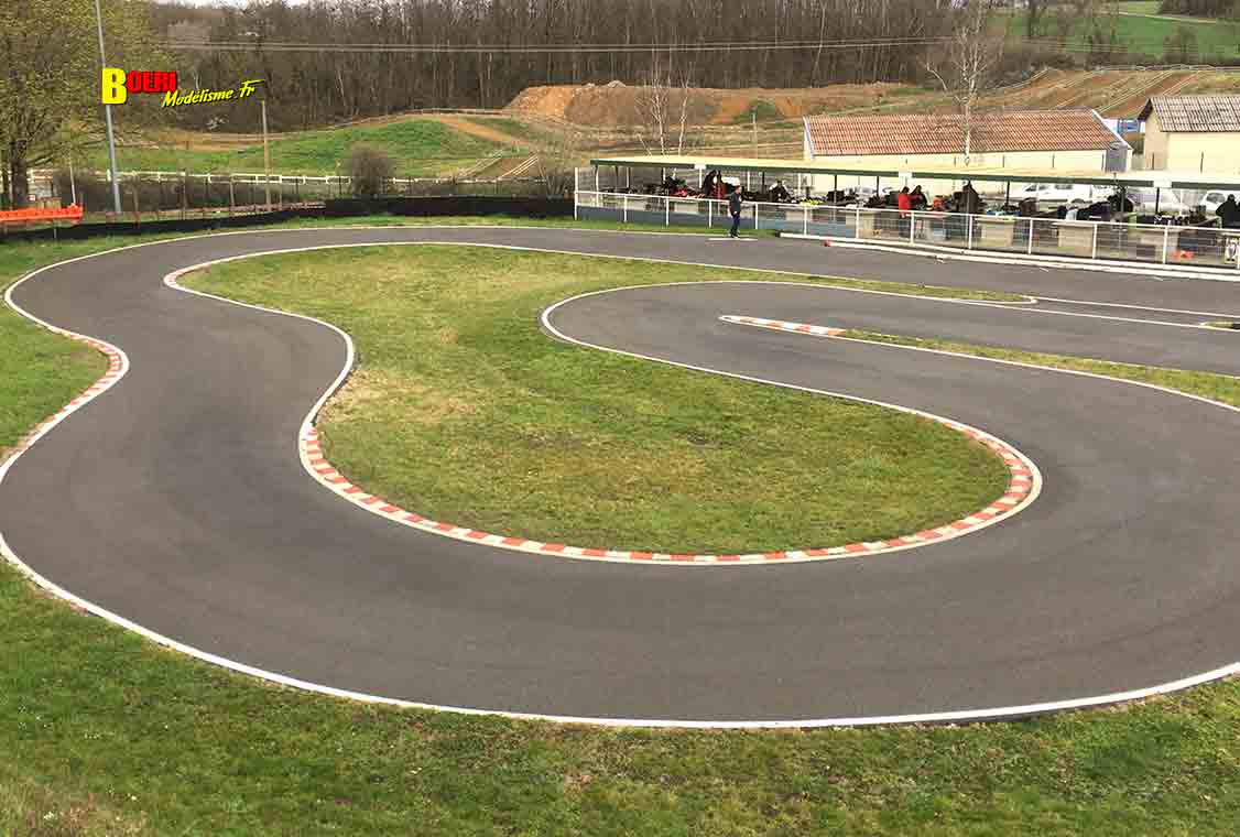 2eme cf piste 1/8 classique à Mâcon club Camm71 les 12 et 13 avril 2025