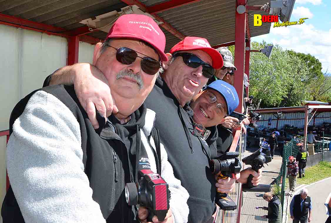 8eme manche du challenge mini racing tour de provence à monteux club mvrc 20 avril 2025