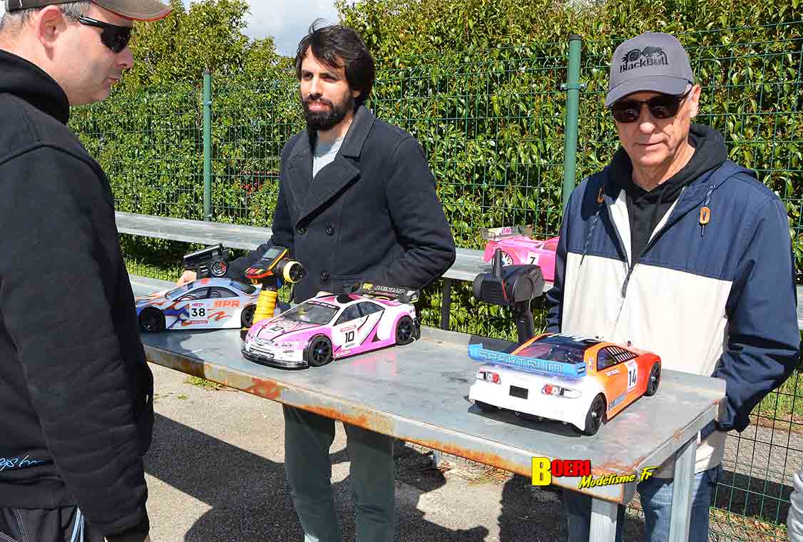 8eme manche du challenge mini racing tour de provence à monteux club mvrc 20 avril 2025