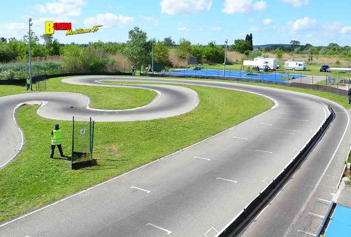8eme manche du challenge mini racing tour de provence à monteux club mvrc 20 avril 2025