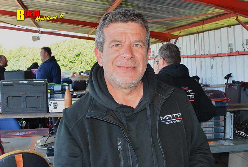 8eme manche du challenge mini racing tour de provence à monteux club mvrc 20 avril 2025