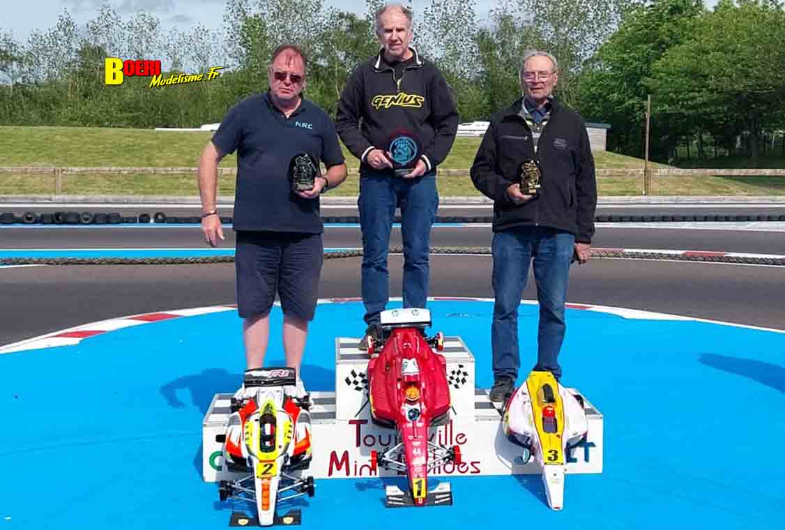 cf piste 1/5 thermique et électrique à Tourlaville tmb 24 et 25 mai 2025 