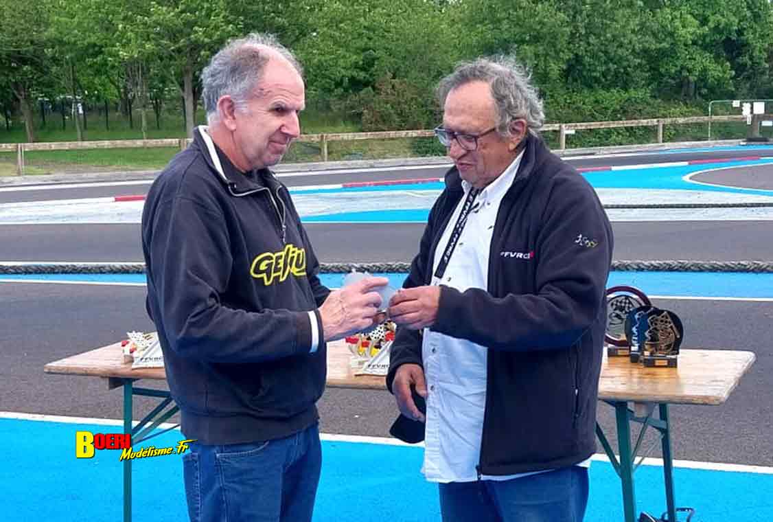 cf piste 1/5 thermique et électrique à Tourlaville tmb 24 et 25 mai 2025 