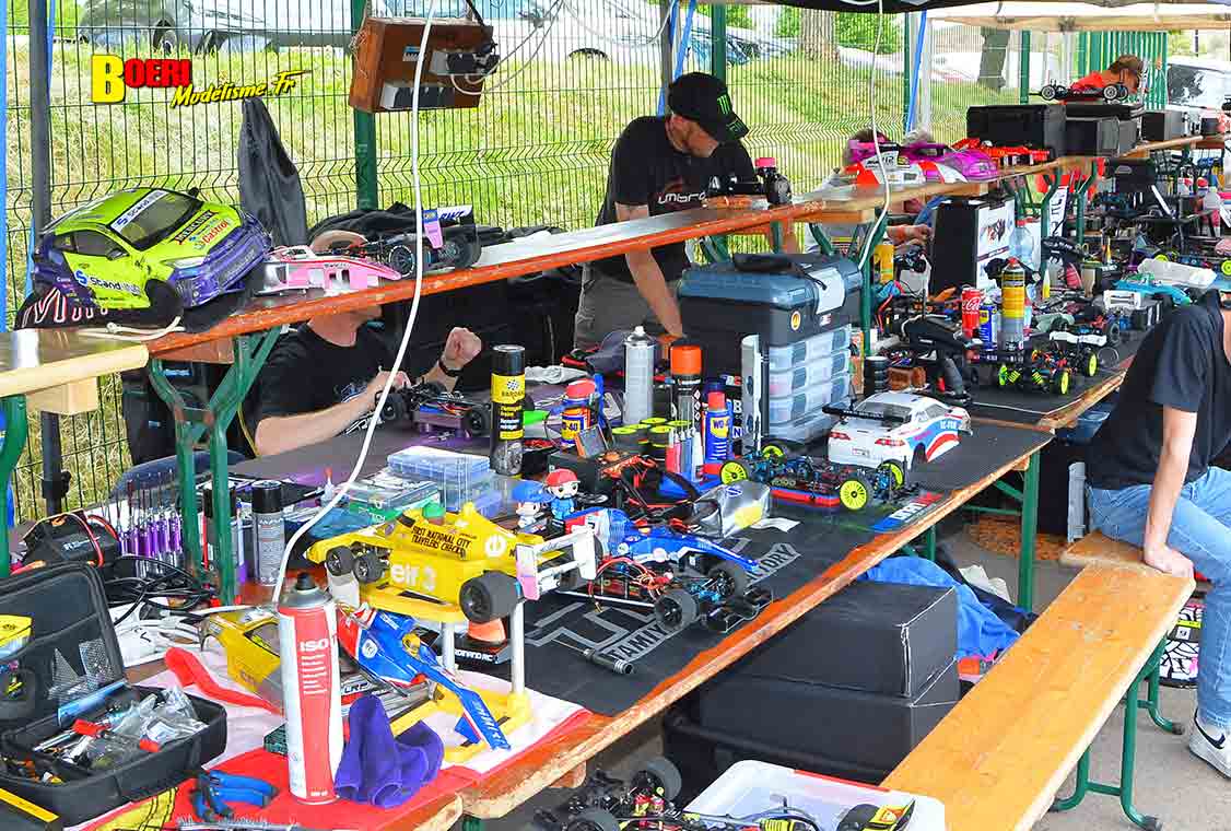 challenge TETC Tamiya piste 1/10 électrique à Villerest MRCV42 03 et 04 mai 2025