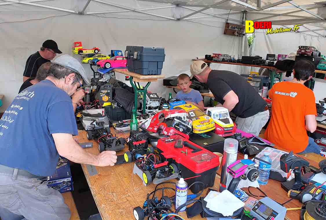 challenge TETC Tamiya piste 1/10 électrique à Villerest MRCV42 03 et 04 mai 2025