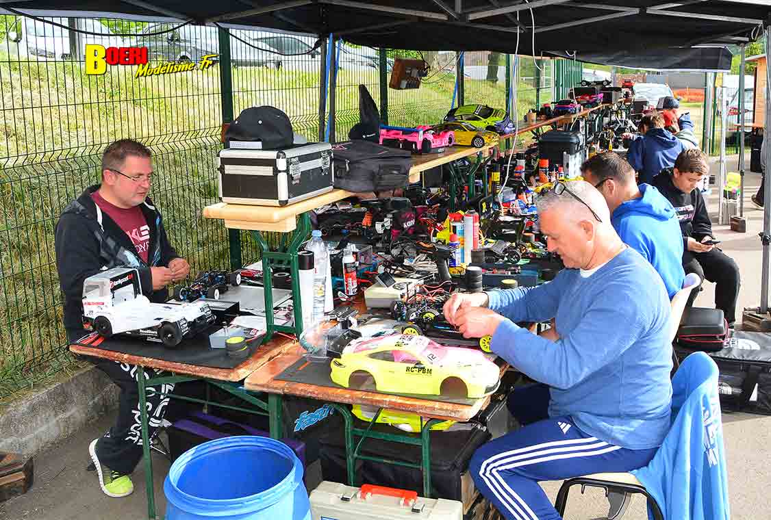 challenge TETC Tamiya piste 1/10 électrique à Villerest MRCV42 03 et 04 mai 2025