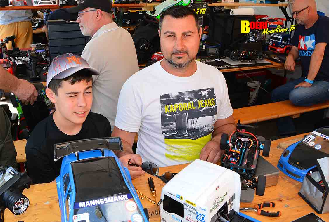 challenge TETC Tamiya piste 1/10 électrique à Villerest MRCV42 03 et 04 mai 2025