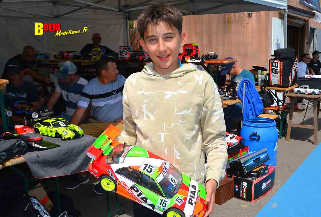 challenge TETC Tamiya piste 1/10 électrique à Villerest MRCV42 03 et 04 mai 2025
