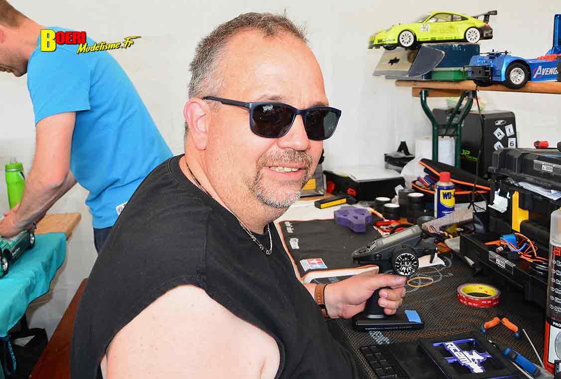 challenge TETC Tamiya piste 1/10 électrique à Villerest MRCV42 03 et 04 mai 2025