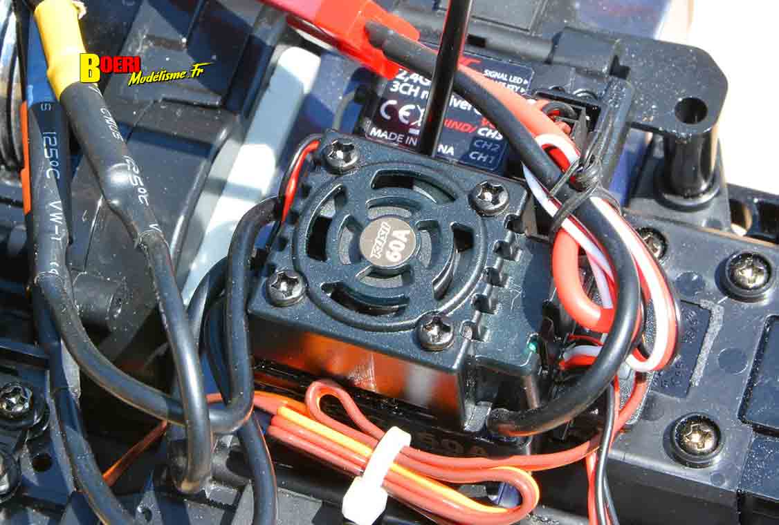 on upgrade la Tamiya Peugeot 306 Maxi 1/10 électrique référence 58746
