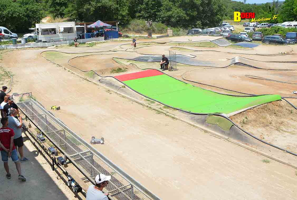 challenge 100% RC de voitures radiocommandées TT 1/8 à Apt les 7 et 8 juin 2025 