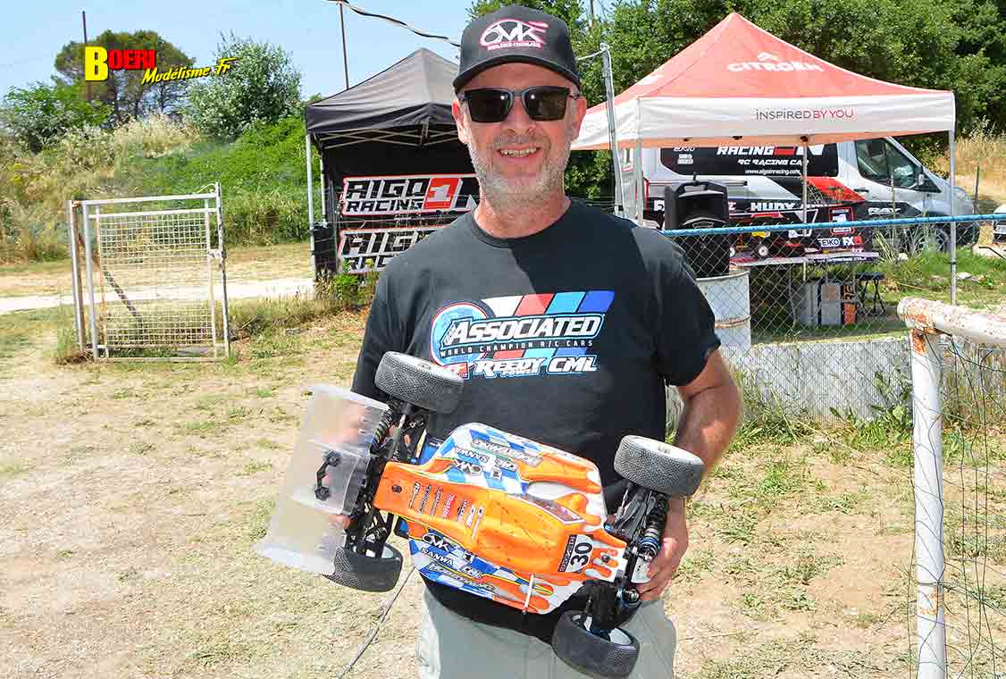 challenge 100% RC de voitures radiocommandées TT 1/8 à Apt les 7 et 8 juin 2025 