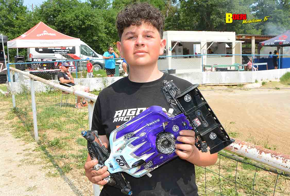 challenge 100% RC de voitures radiocommandées TT 1/8 à Apt les 7 et 8 juin 2025 