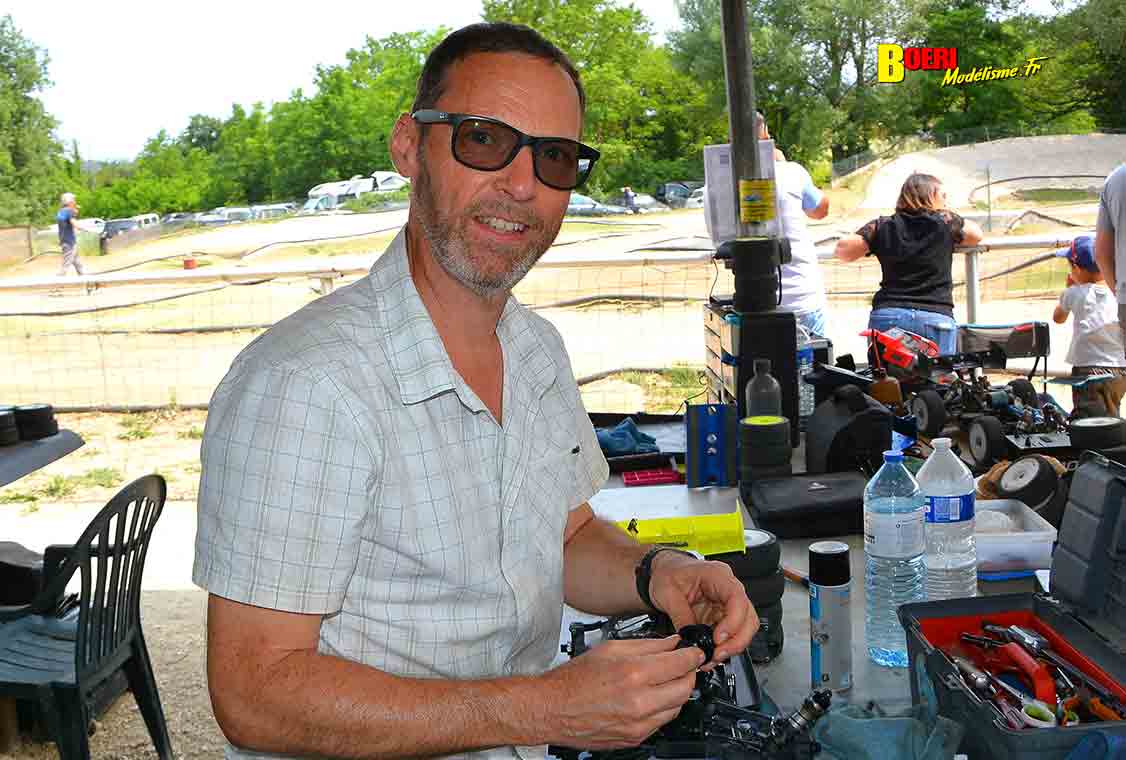 challenge 100% RC de voitures radiocommandées TT 1/8 à Apt les 7 et 8 juin 2025 