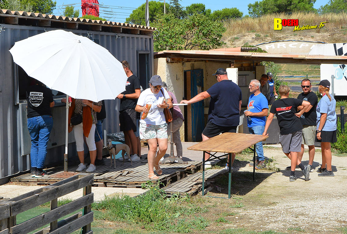 challenge 100% RC de voitures radiocommandées TT 1/8 aux Pennes Mirabeau les 6 et 7 septembre 2025 