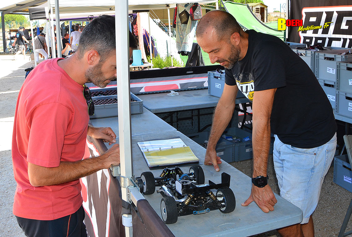challenge 100% RC de voitures radiocommandées TT 1/8 aux Pennes Mirabeau les 6 et 7 septembre 2025 