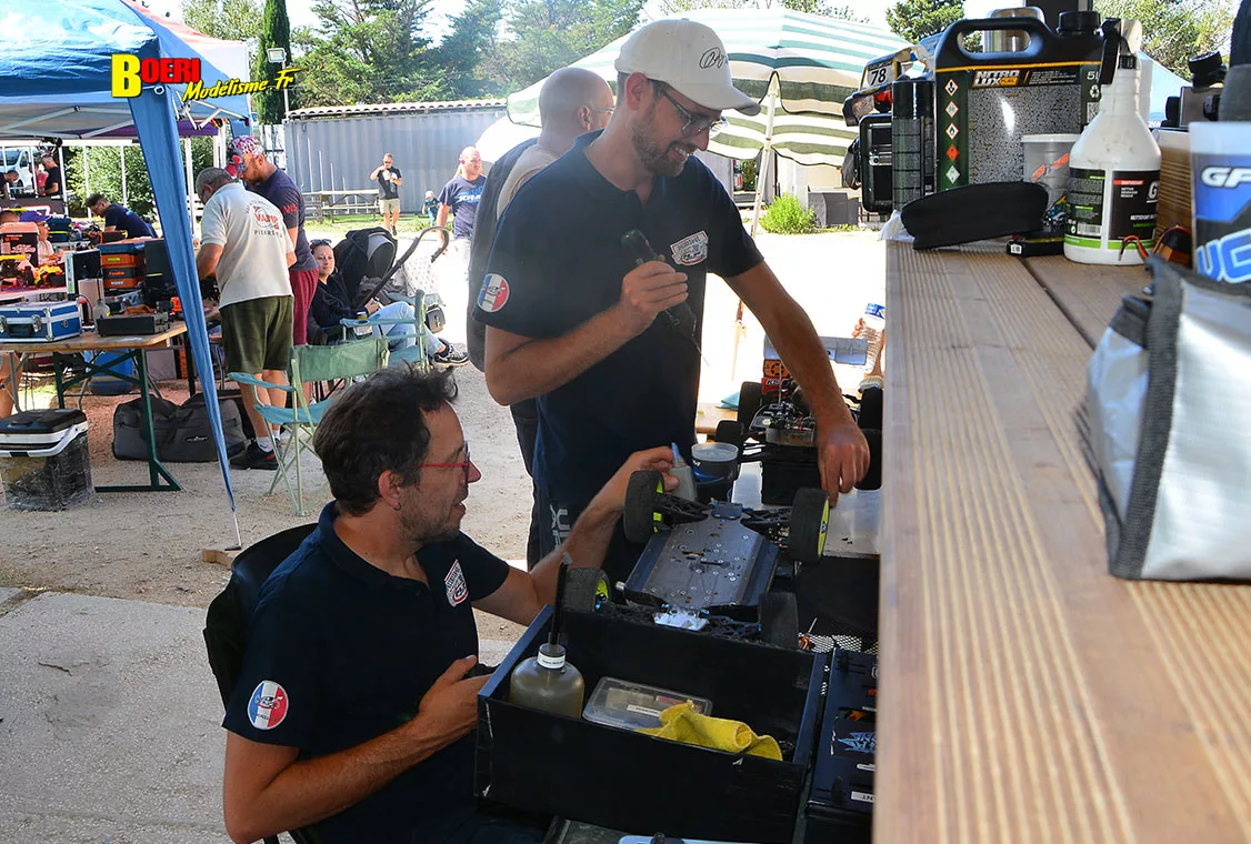 challenge 100% RC de voitures radiocommandées TT 1/8 aux Pennes Mirabeau les 6 et 7 septembre 2025 challenge 100% RC de voitures radiocommandées TT 1/8 aux Pennes Mirabeau les 6 et 7 septembre 2025
