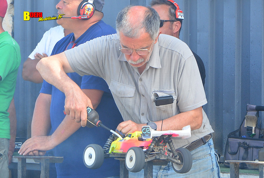 challenge 100% RC de voitures radiocommandées TT 1/8 aux Pennes Mirabeau les 6 et 7 septembre 2025 