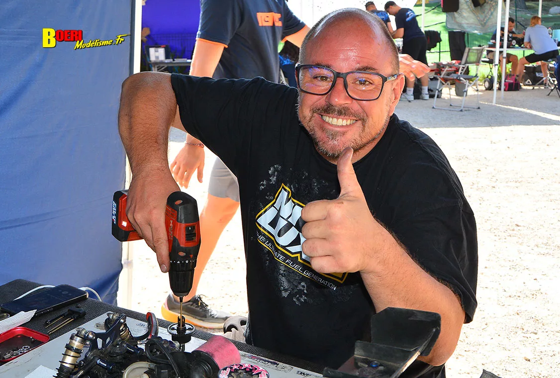 challenge 100% RC de voitures radiocommandées TT 1/8 aux Pennes Mirabeau les 6 et 7 septembre 2025 challenge 100% RC de voitures radiocommandées TT 1/8 aux Pennes Mirabeau les 6 et 7 septembre 2025