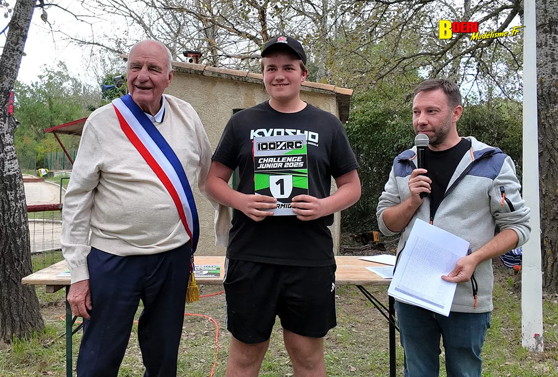 finale du challenge 100% RC de voitures radiocommandées TT 1/8 à Pertuis les 27 et 28 septembre 2025