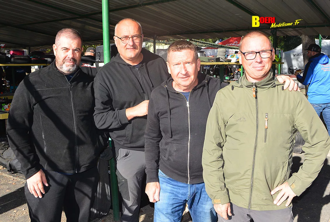 finale du challenge 100% RC de voitures radiocommandées TT 1/8 à Pertuis les 27 et 28 septembre 2025 finale du challenge 100% RC de voitures radiocommandées TT 1/8 à Pertuis les 27 et 28 septembre 2025