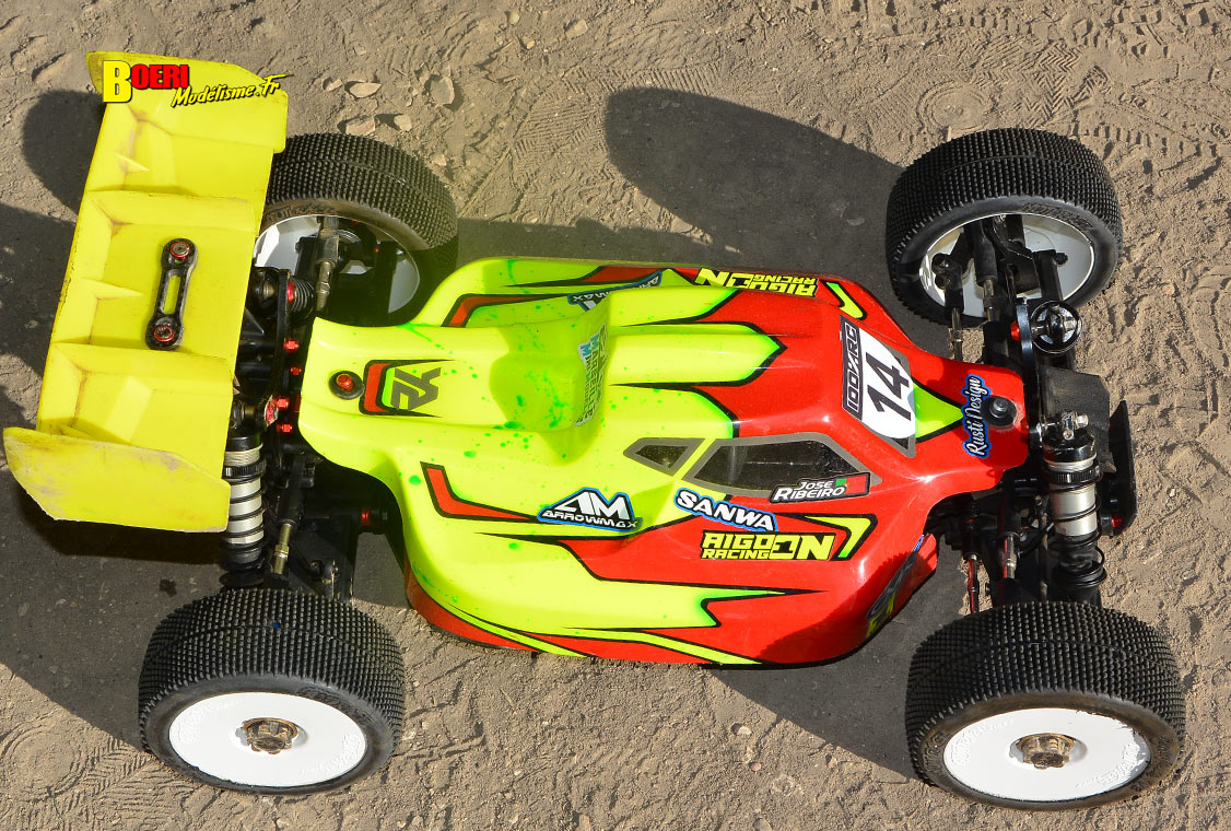 finale du challenge 100% RC de voitures radiocommandées TT 1/8 à Pertuis les 27 et 28 septembre 2025 