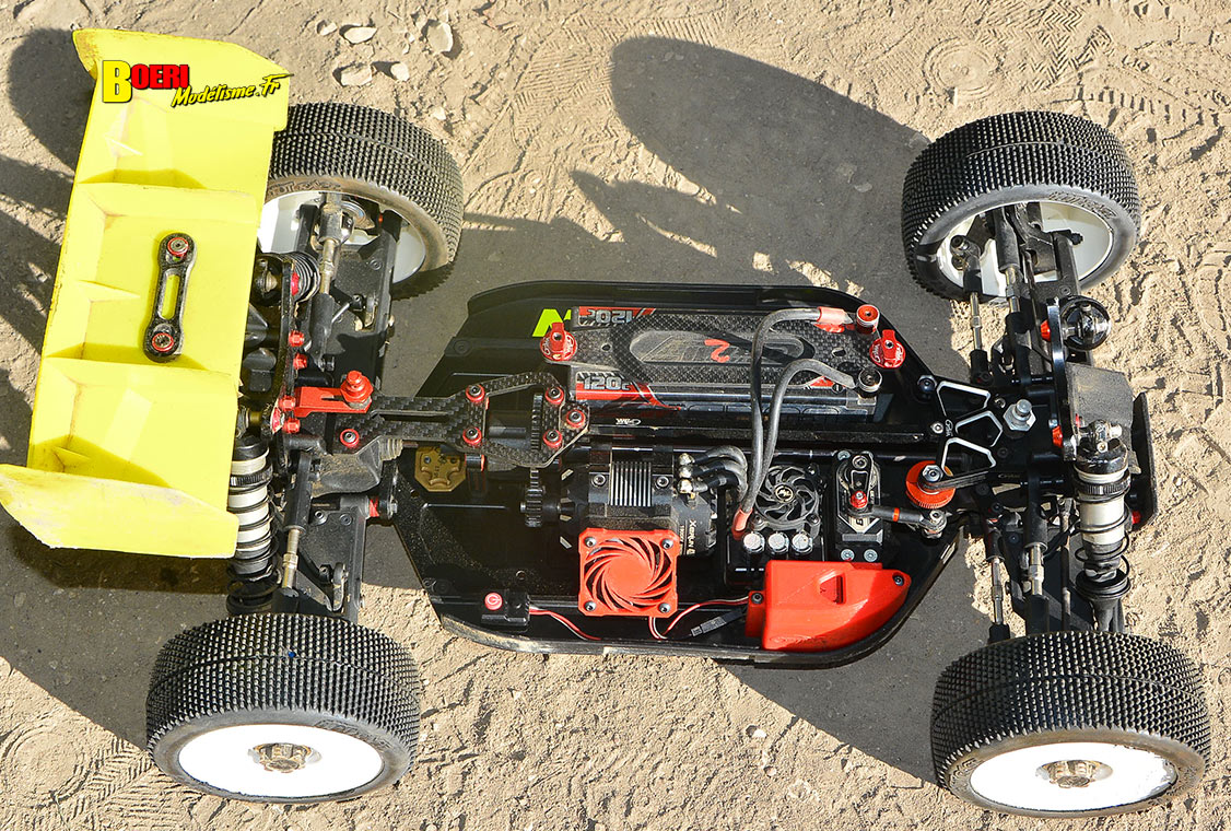 finale du challenge 100% RC de voitures radiocommandées TT 1/8 à Pertuis les 27 et 28 septembre 2025 