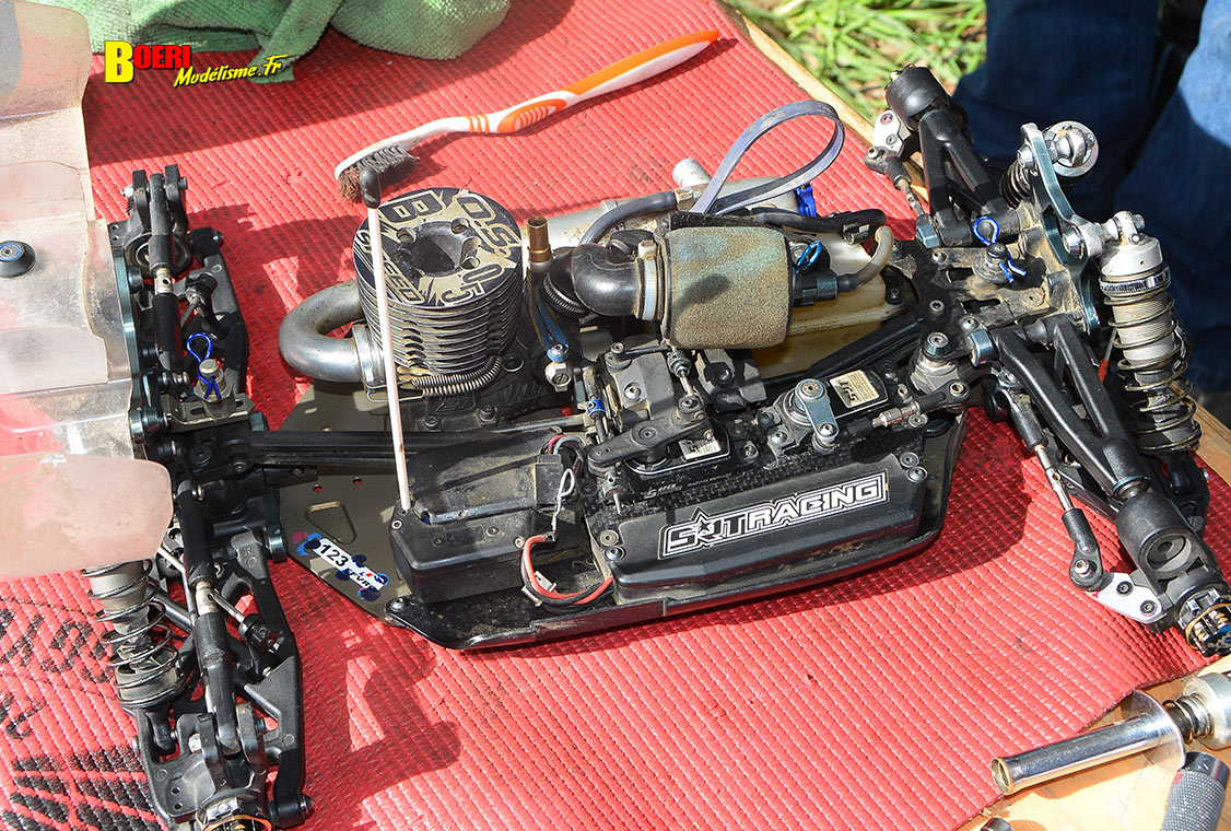 finale du challenge 100% RC de voitures radiocommandées TT 1/8 à Pertuis les 27 et 28 septembre 2025 