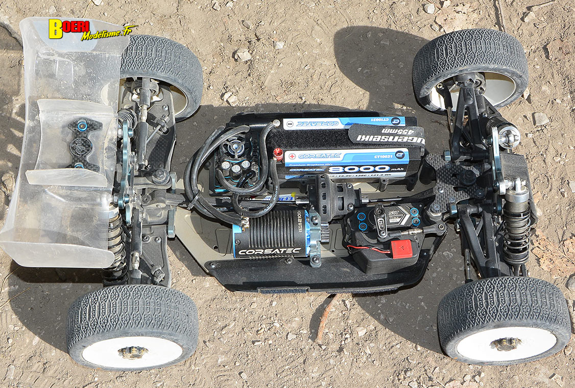 finale du challenge 100% RC de voitures radiocommandées TT 1/8 à Pertuis les 27 et 28 septembre 2025 