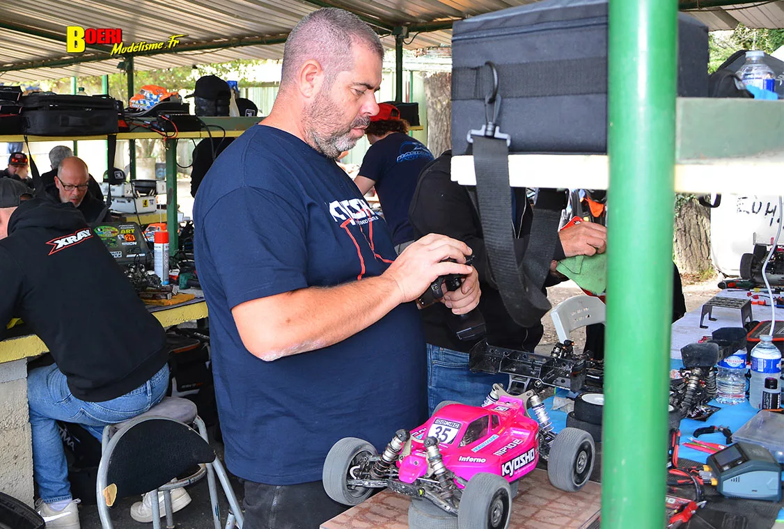 finale du challenge 100% RC de voitures radiocommandées TT 1/8 à Pertuis les 27 et 28 septembre 2025 finale du challenge 100% RC de voitures radiocommandées TT 1/8 à Pertuis les 27 et 28 septembre 2025