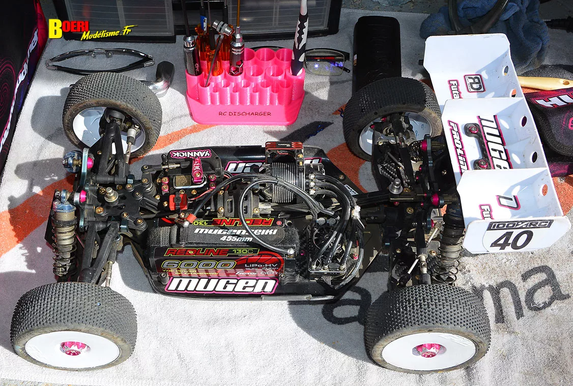 finale du challenge 100% RC de voitures radiocommandées TT 1/8 à Pertuis les 27 et 28 septembre 2025 finale du challenge 100% RC de voitures radiocommandées TT 1/8 à Pertuis les 27 et 28 septembre 2025