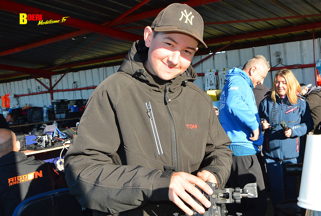 coupe de france piste 1/8 classique et brushless Monteux club MVRC les 11 et 12 octobre 2025