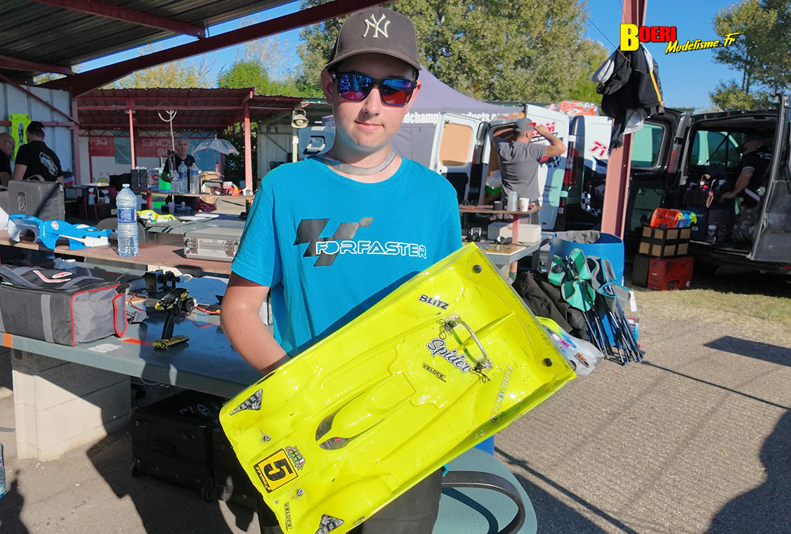 coupe de france piste 1/8 classique et brushless Monteux club MVRC les 11 et 12 octobre 2025