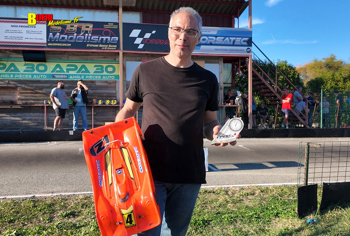 coupe de france piste 1/8 classique et brushless Monteux club MVRC les 11 et 12 octobre 2025