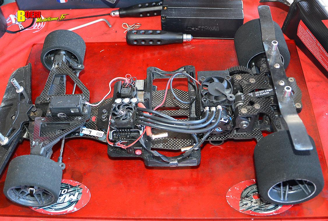 coupe de france piste 1/8 classique et brushless Monteux club MVRC les 11 et 12 octobre 2025