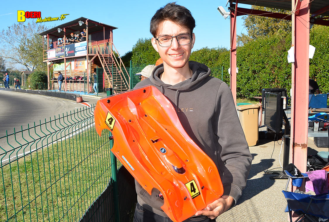coupe de france piste 1/8 classique et brushless Monteux club MVRC les 11 et 12 octobre 2025
