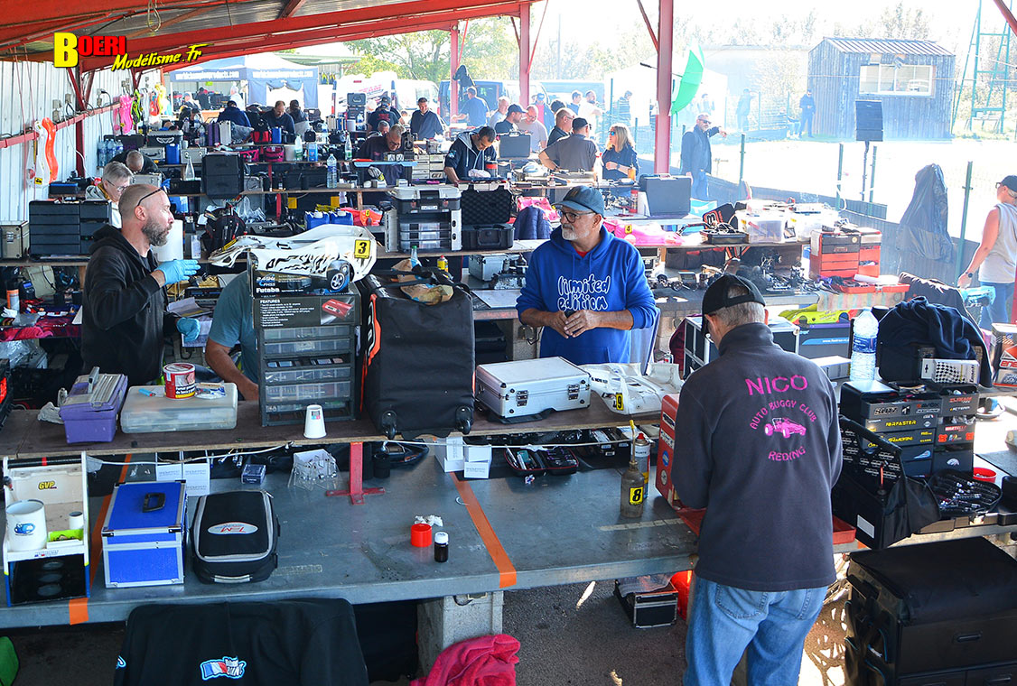 coupe de france piste 1/8 classique et brushless Monteux club MVRC les 11 et 12 octobre 2025