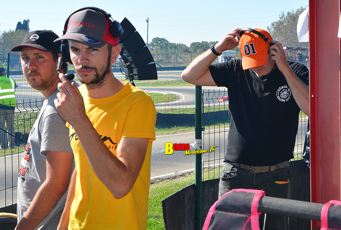 coupe de france piste 1/8 classique et brushless Monteux club MVRC les 11 et 12 octobre 2025