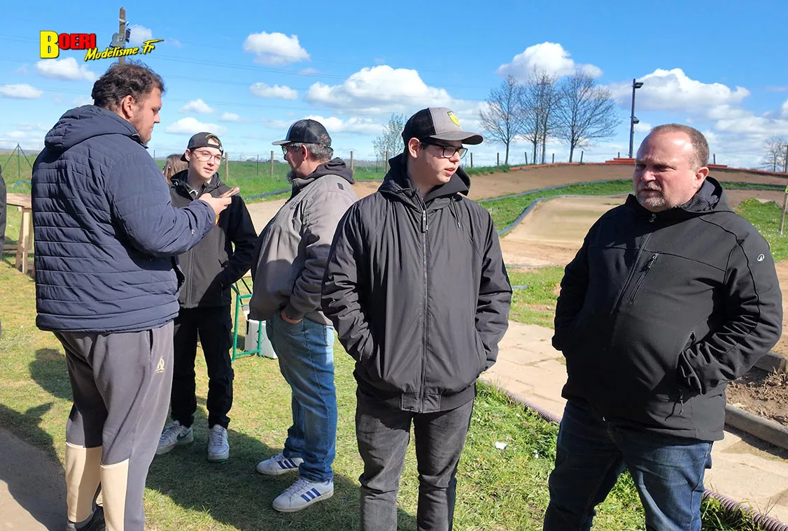 cf piste GT8 et 1/10 thermique et électrique à Sens A2tech à Saint Clément 14 et 15 mars 2026 cf piste GT8 et 1/10 thermique et électrique à Sens A2tech à Saint Clément 14 et 15 mars 2026