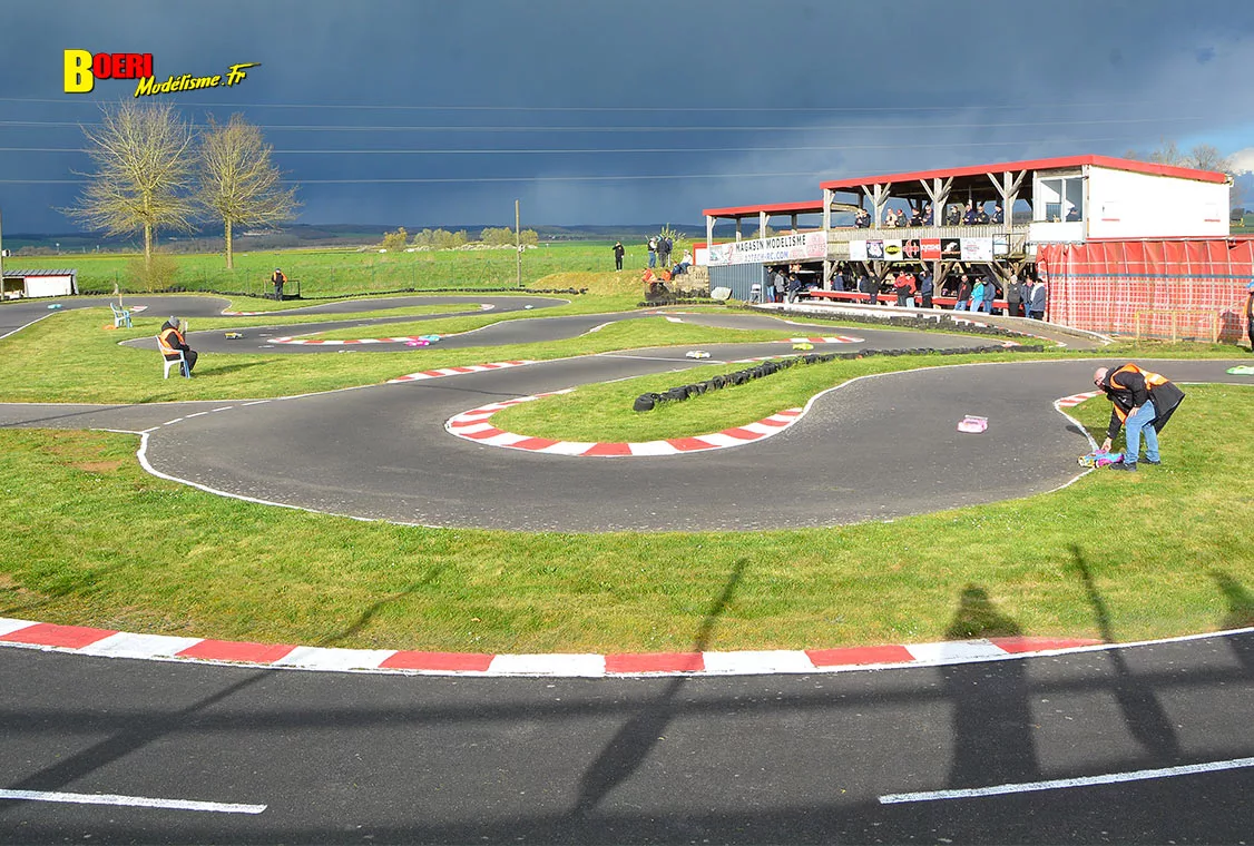 cf piste GT8 et 1/10 thermique et électrique à Sens A2tech à Saint Clément 14 et 15 mars 2026 cf piste GT8 et 1/10 thermique et électrique à Sens A2tech à Saint Clément 14 et 15 mars 2026