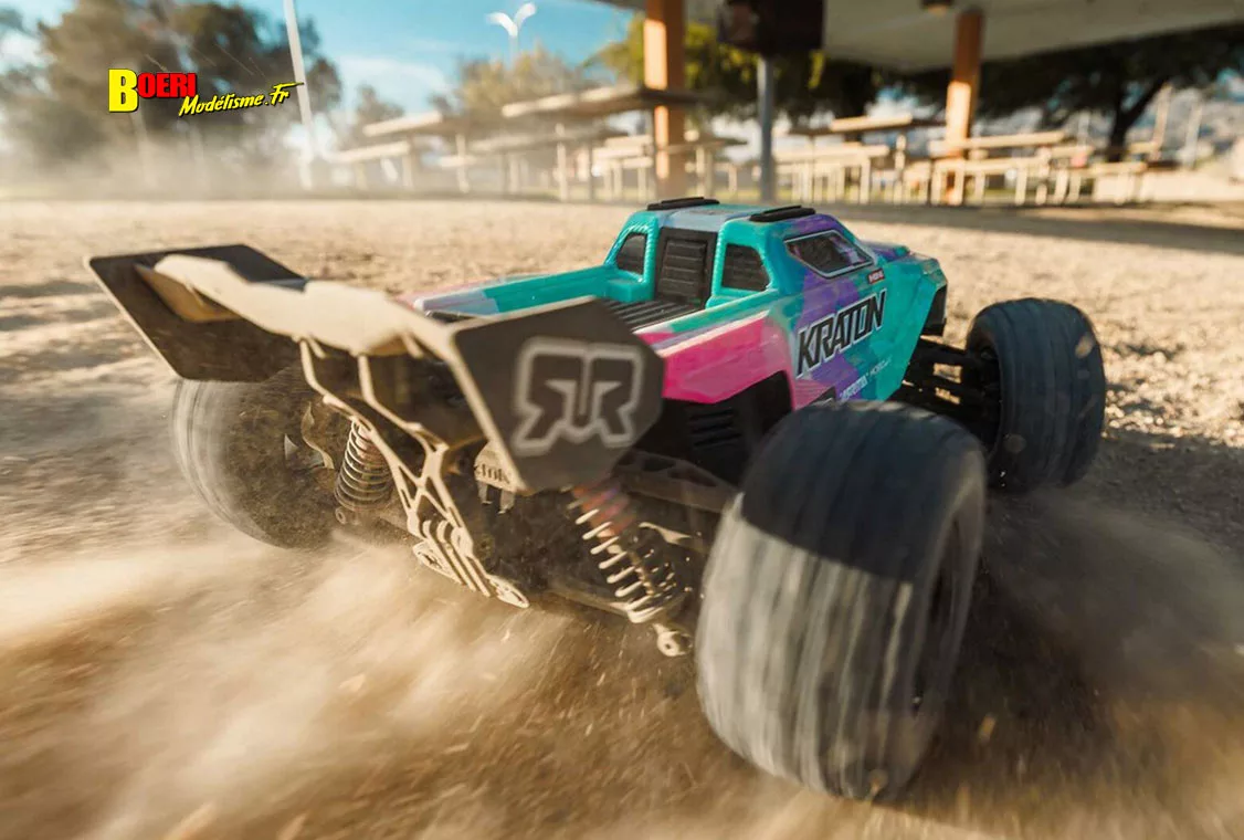 Découvrez notre test complet du ARRMA Mini Kraton 3S BLX 1/16 4X4 RTR : performances, vitesse, autonomie et avis sur ce monster truck RC brushless puissant. Découvrez notre test complet du ARRMA Mini Kraton 3S BLX 1/16 4X4 RTR : performances, vitesse, autonomie et avis sur ce monster truck RC brushless puissant.