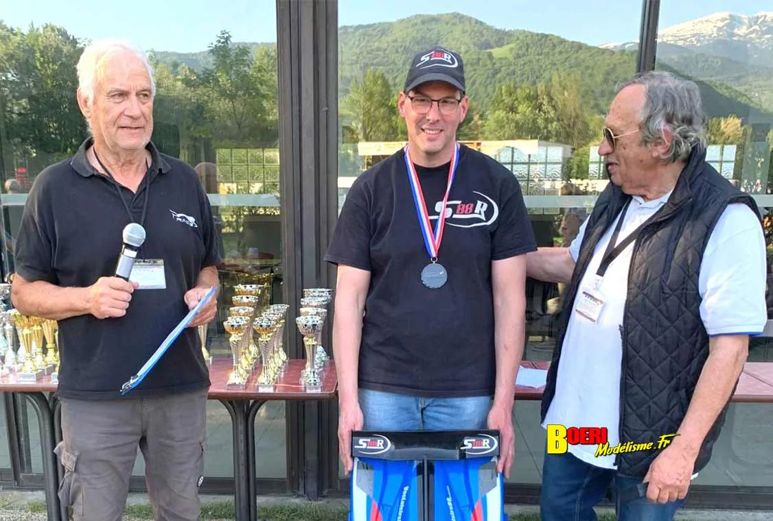 cf piste 1/5 à Grenoble Racg les 25 & 26 avril 2026 cf piste 1/5 à Grenoble Racg les 25 & 26 avril 2026