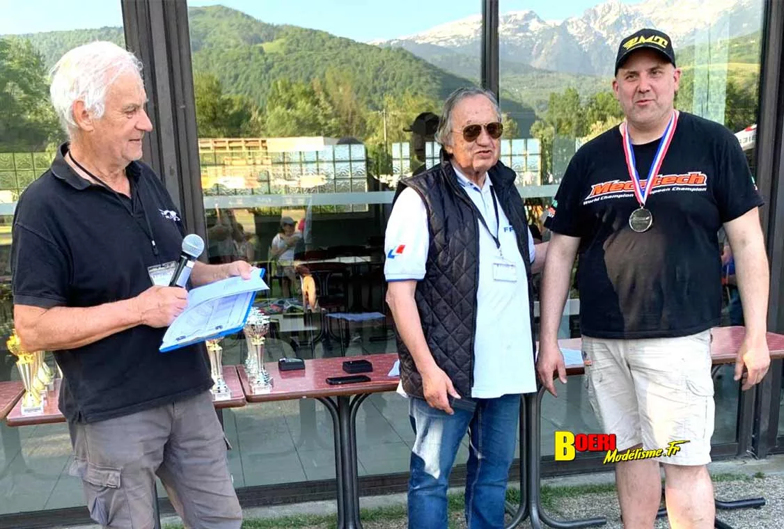 cf piste 1/5 à Grenoble Racg les 25 & 26 avril 2026 cf piste 1/5 à Grenoble Racg les 25 & 26 avril 2026