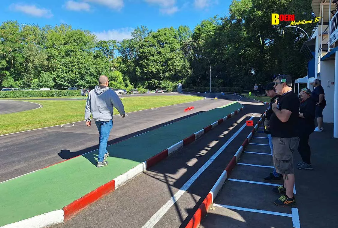 cf piste 1/8 Classique à Thionville club mct les 13 et 14 juin 2026
